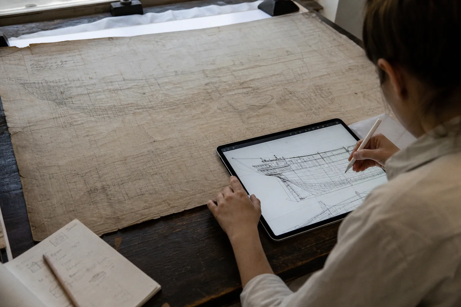 Disegni navali storici: cosa rivela il restauro digitale