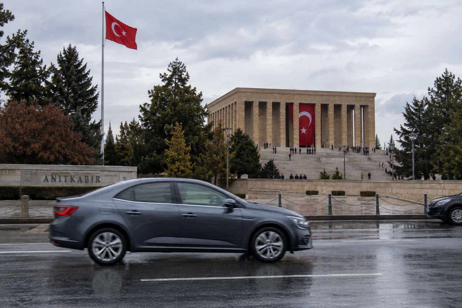 Noleggio auto a Ankara in Turchia: guida pratica e regole