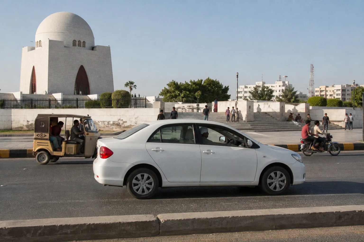 Noleggio auto a Karachi (Pakistan): guida pratica